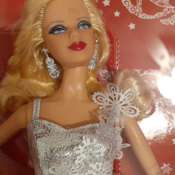 2013 BARBIE HOLIDAY EDITION 25 ANNIVERSARY NWT IN BOX NEW CONDITION - Picture 12 of 17